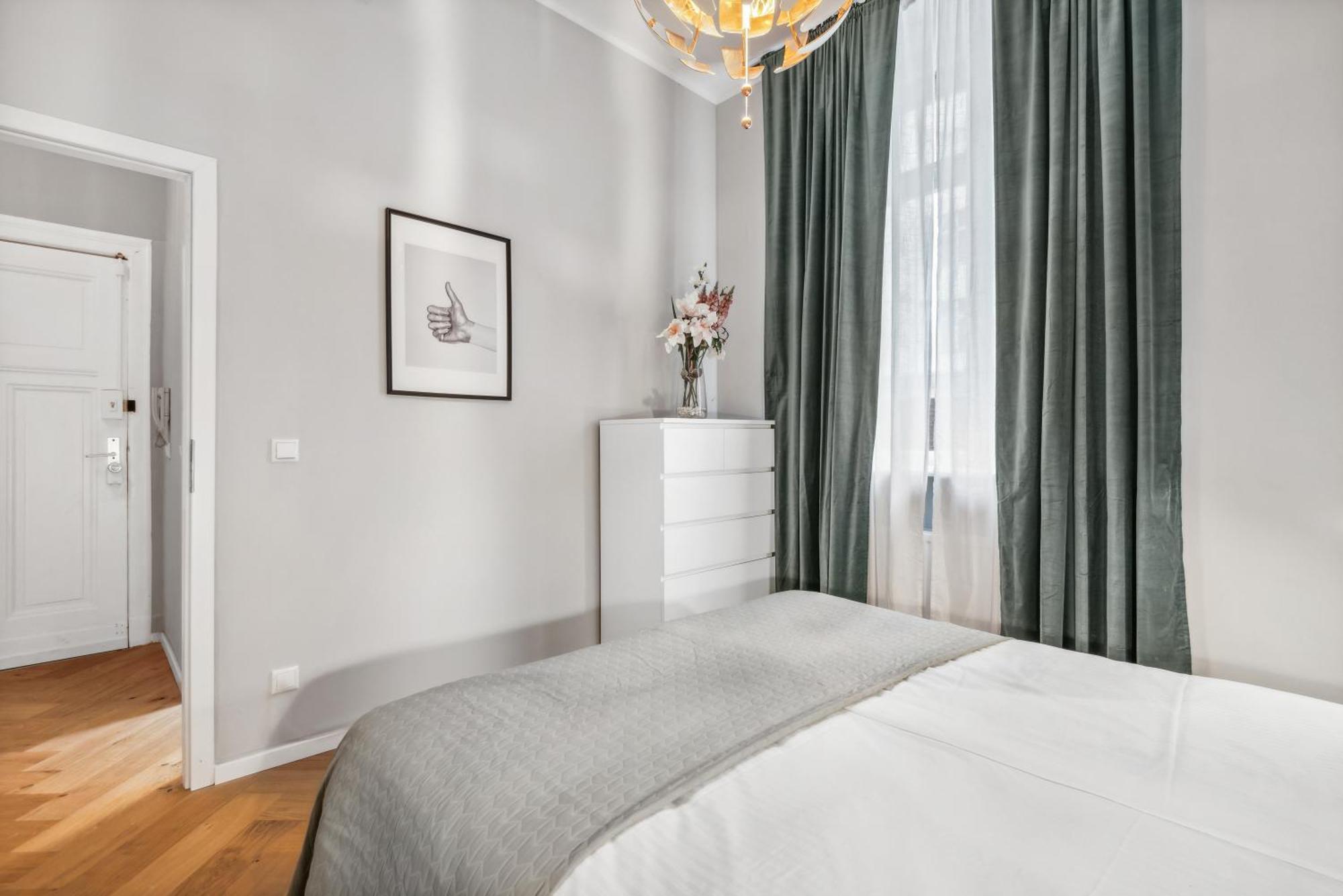 Comfy 2 Bedroom Charlottenburg Berlijn
